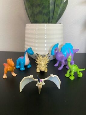 6 Colorful Dino Friends Toy Set - Multicolor Kids Figures